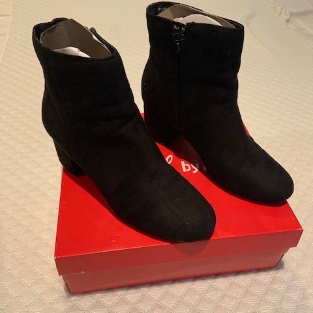 Rebel by ZiGi Black Suede Boots